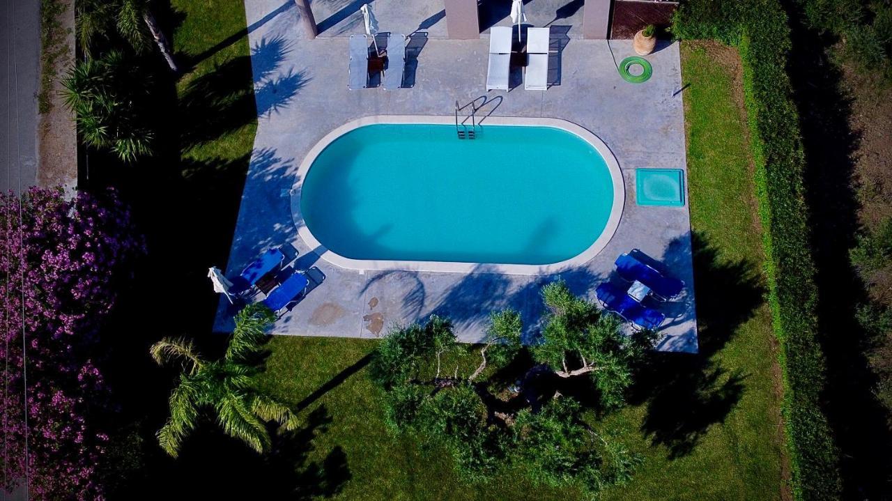 Villa Felenia - Private Pool Vryses 外观 照片